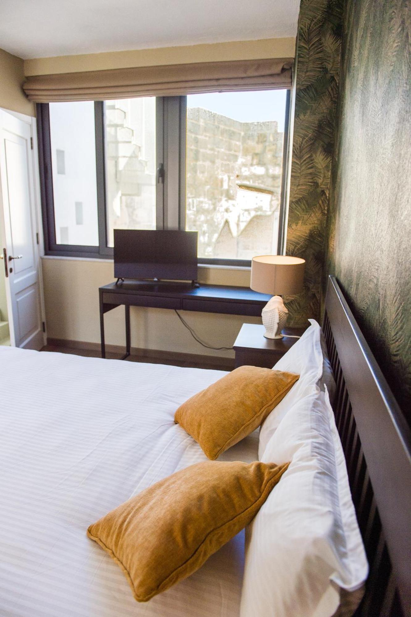 San Anton Suites แอตตาร์ด ภายนอก รูปภาพ