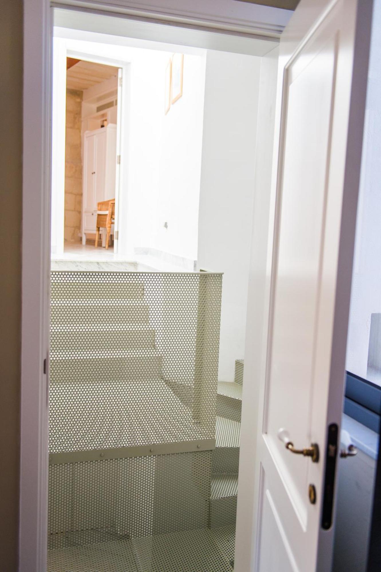 San Anton Suites แอตตาร์ด ภายนอก รูปภาพ
